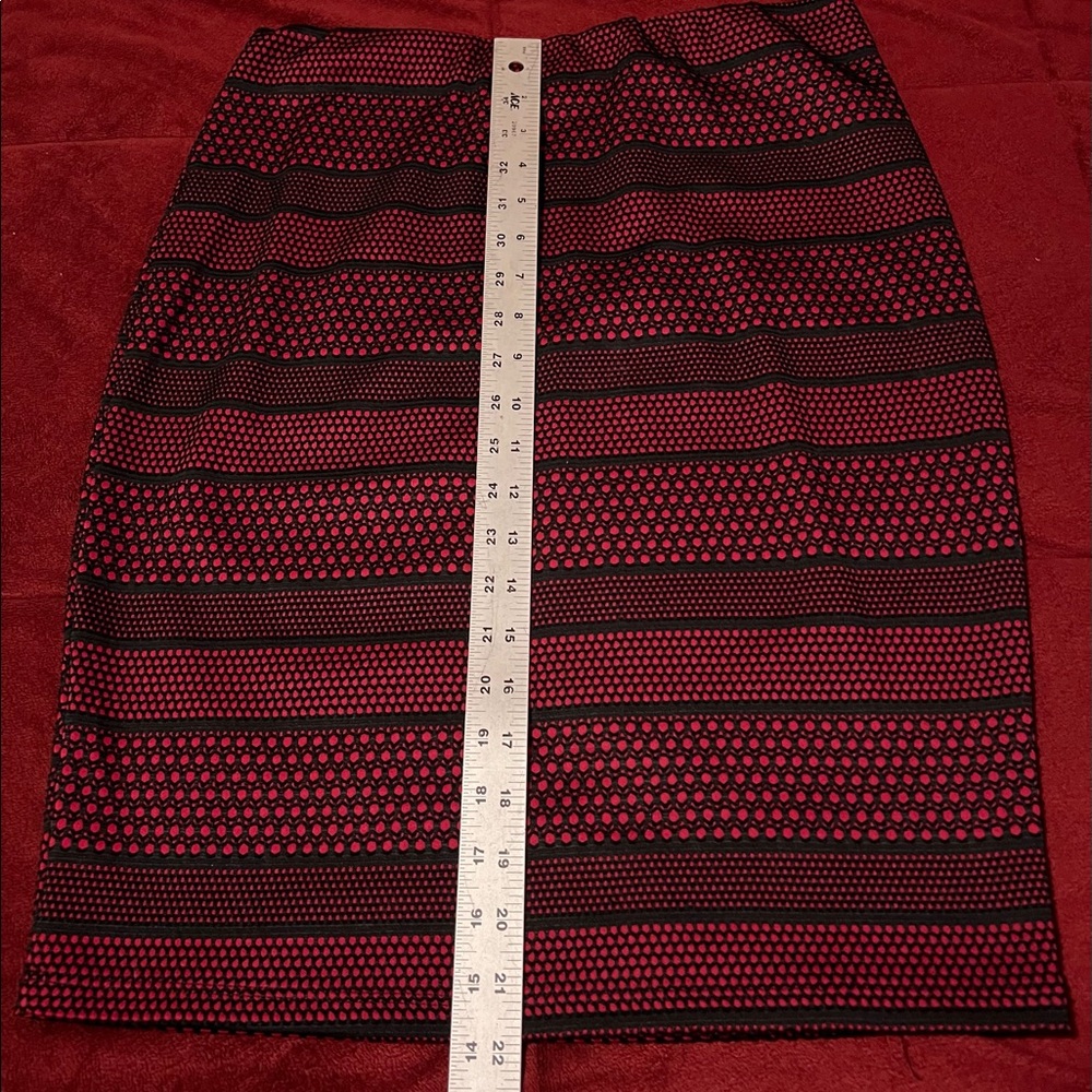 Women’s skirt